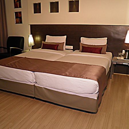 Sentosa Resorts Chinchvad Экстерьер фото